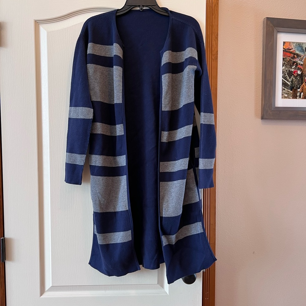 Athleta explore reversible sweater cardigan